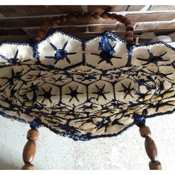 Vintage Straw Woven Blue Star Handbag - Picture 12 of 12